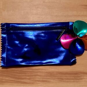 MAC Cosmetics Make-Up Bag w/ Detachable Flower NWOT